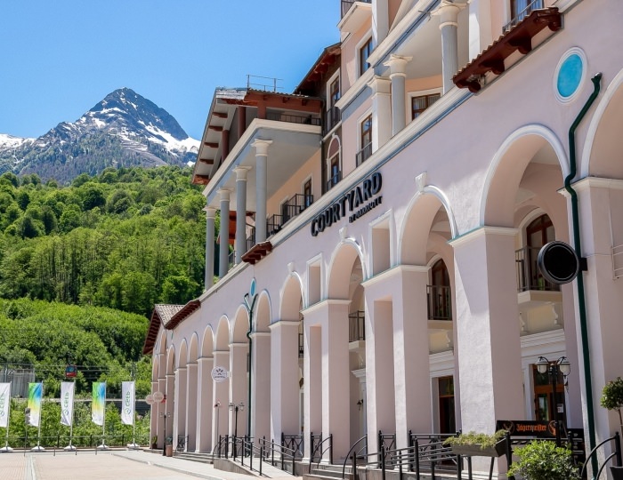 Внешний вид и территория - Отель Courtyard Marriott Sochi Krasnaya Polyana / Кортъярд Марриотт Сочи Красная Поляна