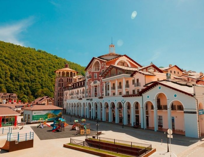 Внешний вид и территория - Отель Courtyard Marriott Sochi Krasnaya Polyana / Кортъярд Марриотт Сочи Красная Поляна