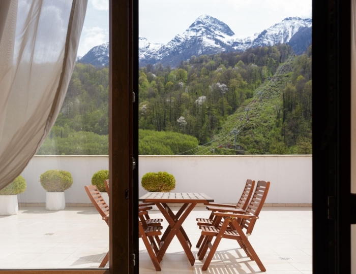 Представительский люкс с джакузи - Отель Courtyard Marriott Sochi Krasnaya Polyana / Кортъярд Марриотт Сочи Красная Поляна