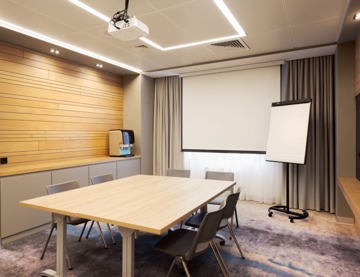 Конференц – зал ВАНКУВЕР - Отель Courtyard Marriott Sochi Krasnaya Polyana / Кортъярд Марриотт Сочи Красная Поляна