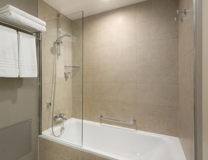 Люкс «Гранд» - Отель Courtyard Marriott Sochi Krasnaya Polyana / Кортъярд Марриотт Сочи Красная Поляна